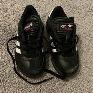 Never worn brand new adidas samba